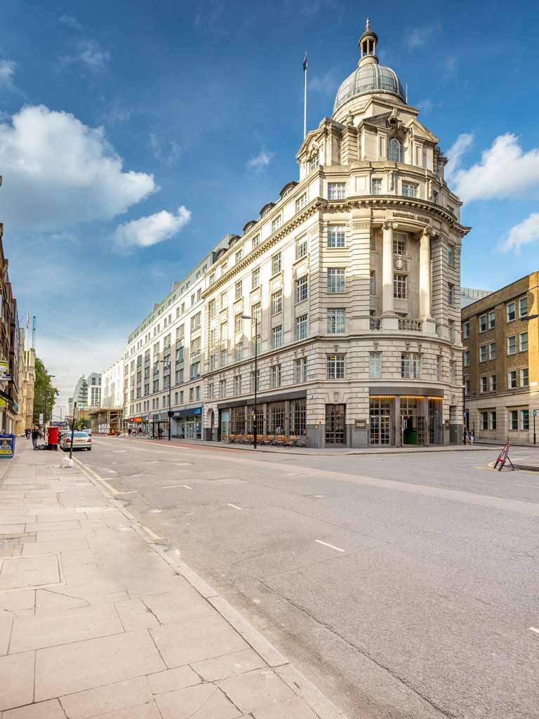 Travelodge London Central City Road Экстерьер фото